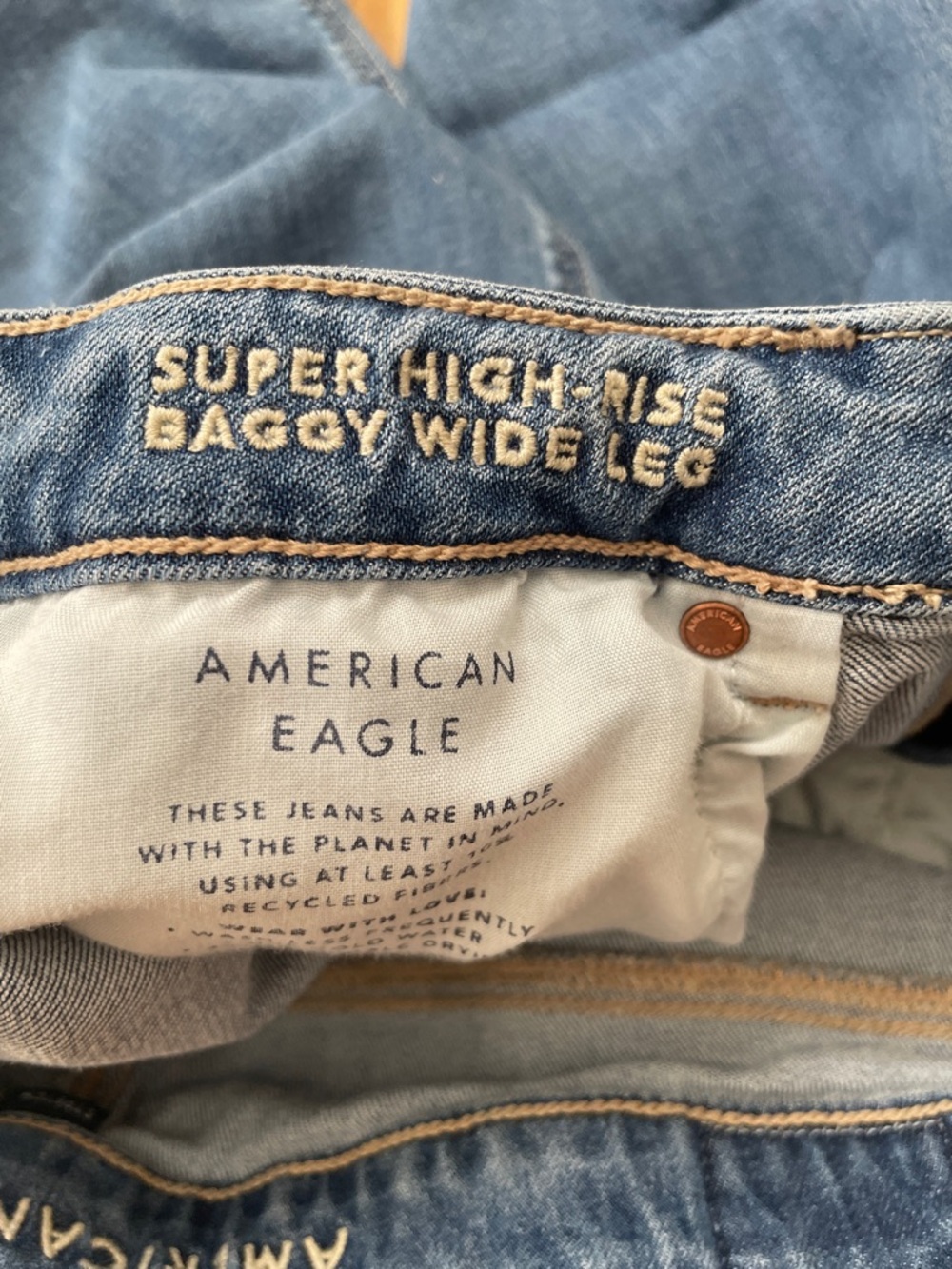 American Eagle Outfitters Super High Rise Baggy Wide Leg Jeans - Medium Blue - Picture 5 of 5